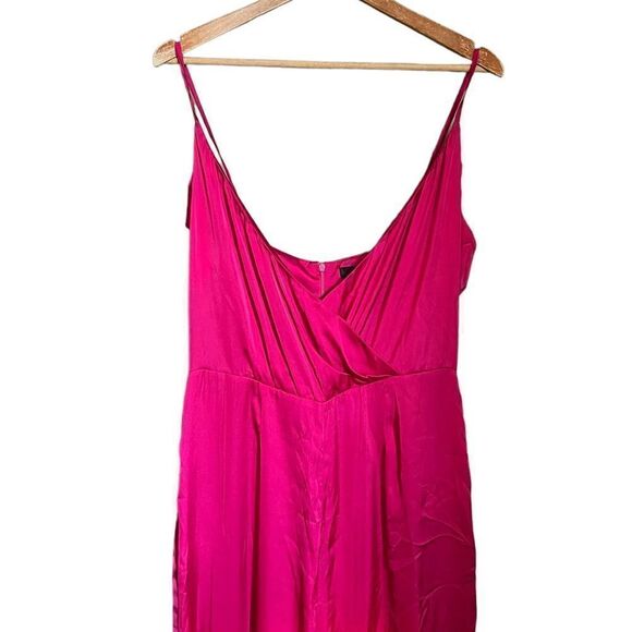 NWT! Missguided satin wrap front strappy jumpsuit - Picture 3 of 13